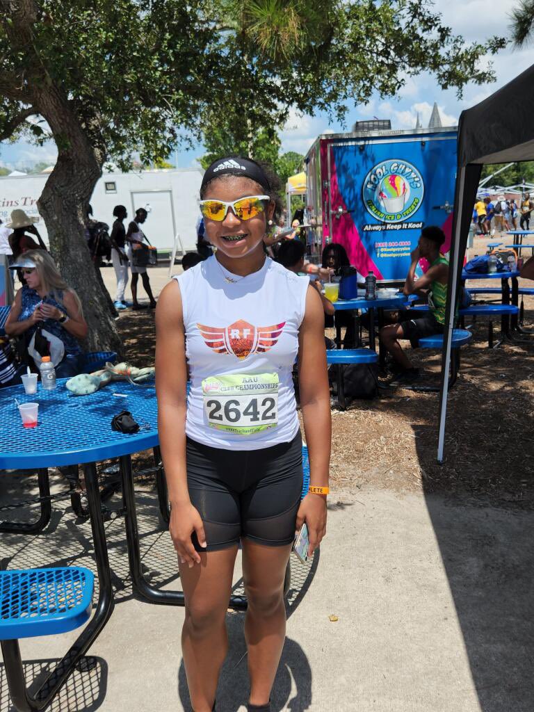 On today I qualified for the 400 meter dash finals at the AAU Club Championships in Orlando, Florida. After the completion of the 400 meter finals, I will have achieved All-American status on Saturday!!🔥🔥
