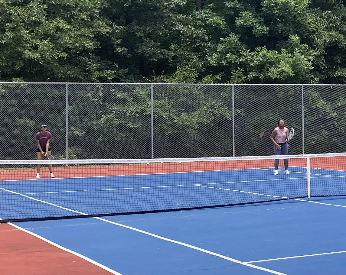 We Working Out Here…!!! My Tennis Team Organized a Fun and Skill filled day…!!! 

#GOLIONS