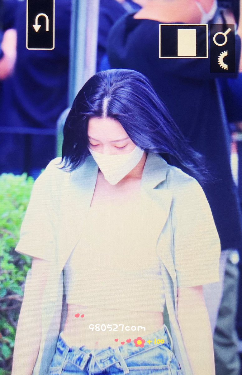 서리질러 🦋 tweet media