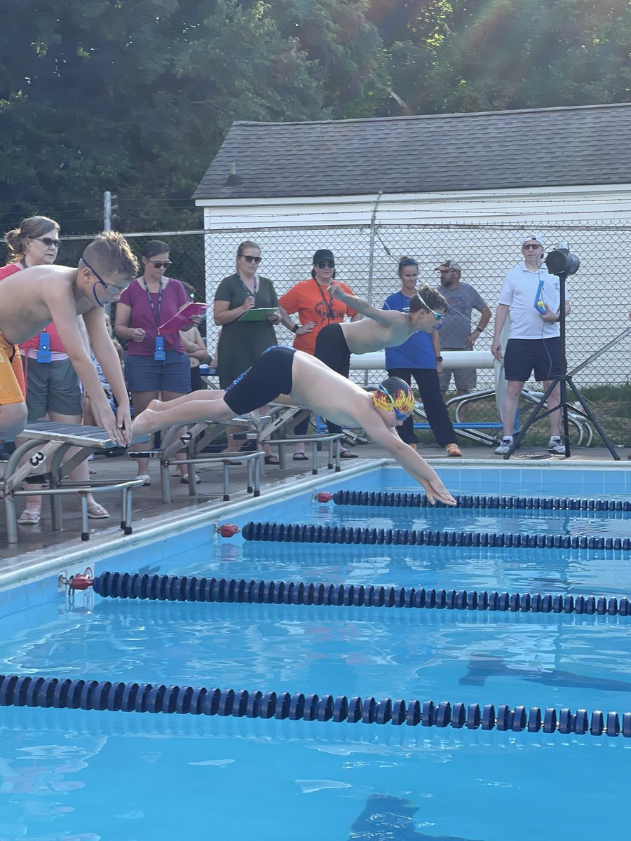 PShuck's tweet photo. Another swim meet in the books. Another great effort by Logan. #RollDolphins https://t.co/2eD59QFXL3