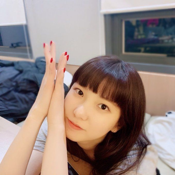 bare face and bangs hour

✧ #최유진 #CHOI_YUJIN <a href="/official_kep1er/">Kep1er</a>