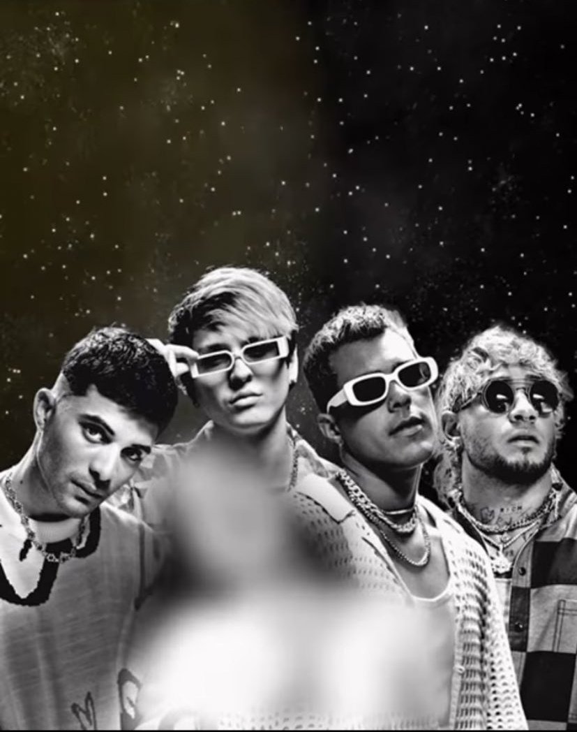 AlezitaOs's tweet photo. Hello Kenia!!!!!
Se viene la colab con CNCO!!! 💣💥

Felices 23 Kenia Os https://t.co/cDNPiZI8MH
