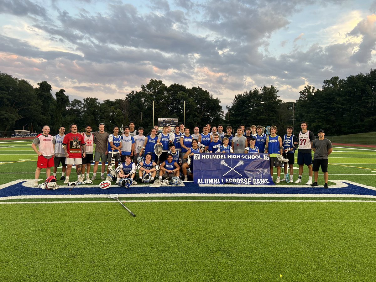 Great night remembering Jack Dowd. Thank you to the Holmdel community, family and friends of Jack for the large turnout! Current Holmdel HS team takes down the Alumni in a OT win 9-8! #JD9 💙🥍