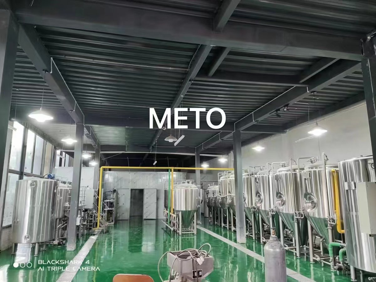 BreweryFactory's tweet image. 1000L Beer Brewery
#beerbrewery #beerbreweryequipment #beerbrewingequipment #beerfermenter #beerfermentationtank #beerbrewhouse #beermakingmachine #brewingequipment #minibreweryequipment #microbrewery #500literbrewery #beerbrewingplant #machinetomakecraftbeer