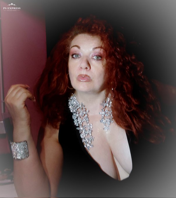 Mi piace vivere di notte 💋 I like to live in the night 💋 J'aime de vivre la nuit 💋  https://t.co/wTXZjUSMI2  #foryou<a href="/tag/follow"class="tags"><span>#follow</span></a><a href="/tag/star"class="tags"><span>#star</span></a><a href="/tag/followers"class="tags"><span>#followers</span></a><a href="/tag/foryou"class="tags"><span>#foryou</span></a><a href="/tag/notte"class="tags"><span>#notte</span></a><a href="/tag/noche"class="tags"><span>#noche</span></a>