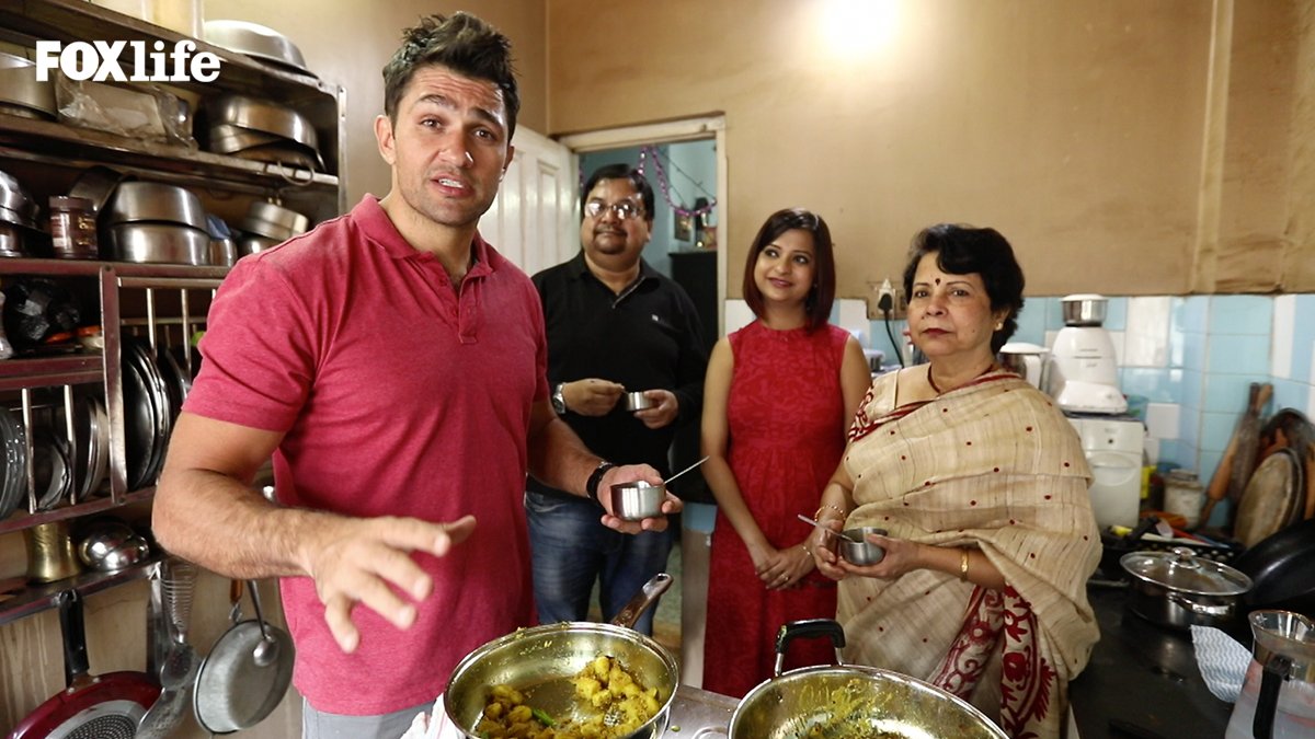 A sequence of fascinating incidents takes <a href="/ChefKiranJethwa/">Kiran Jethwa</a> to the metro cities of India to explore some of the tastiest cuisines.

Join him on Spirited Traveller, every Friday at 5 PM on Fox Life. #FoxLifeIndia