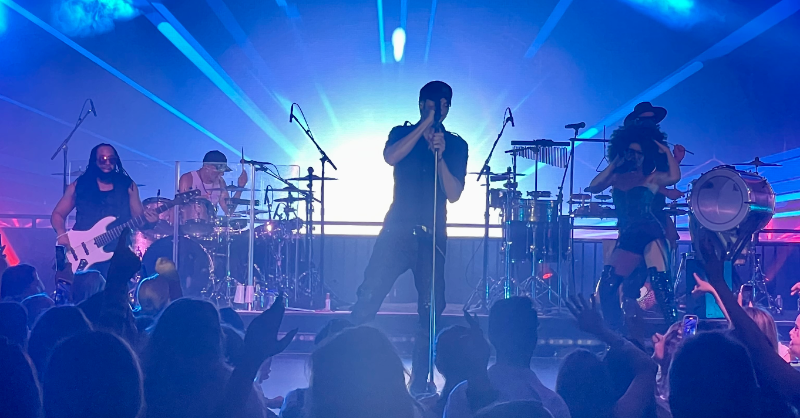 Enrique Iglesias tweet media