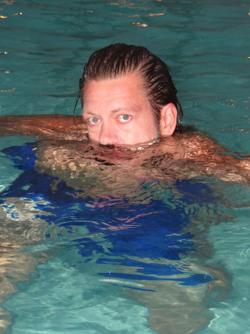 My Summer Splash Photoshoot (29-32) https://t.co/1FtTu0JlsX