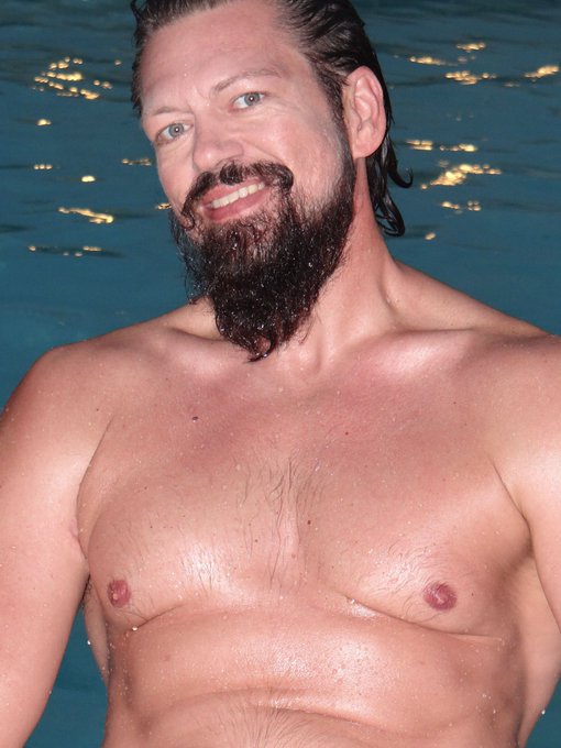 My Summer Splash Photoshoot (37-38) https://t.co/aKtdZtySlv