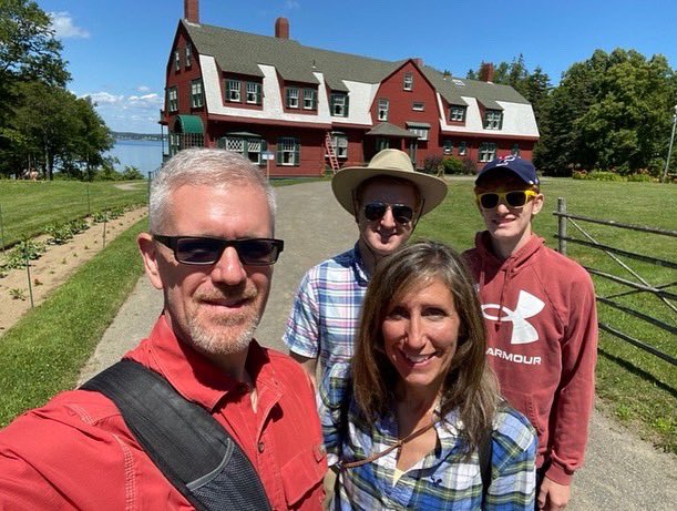 Jennifer Roth tweet media