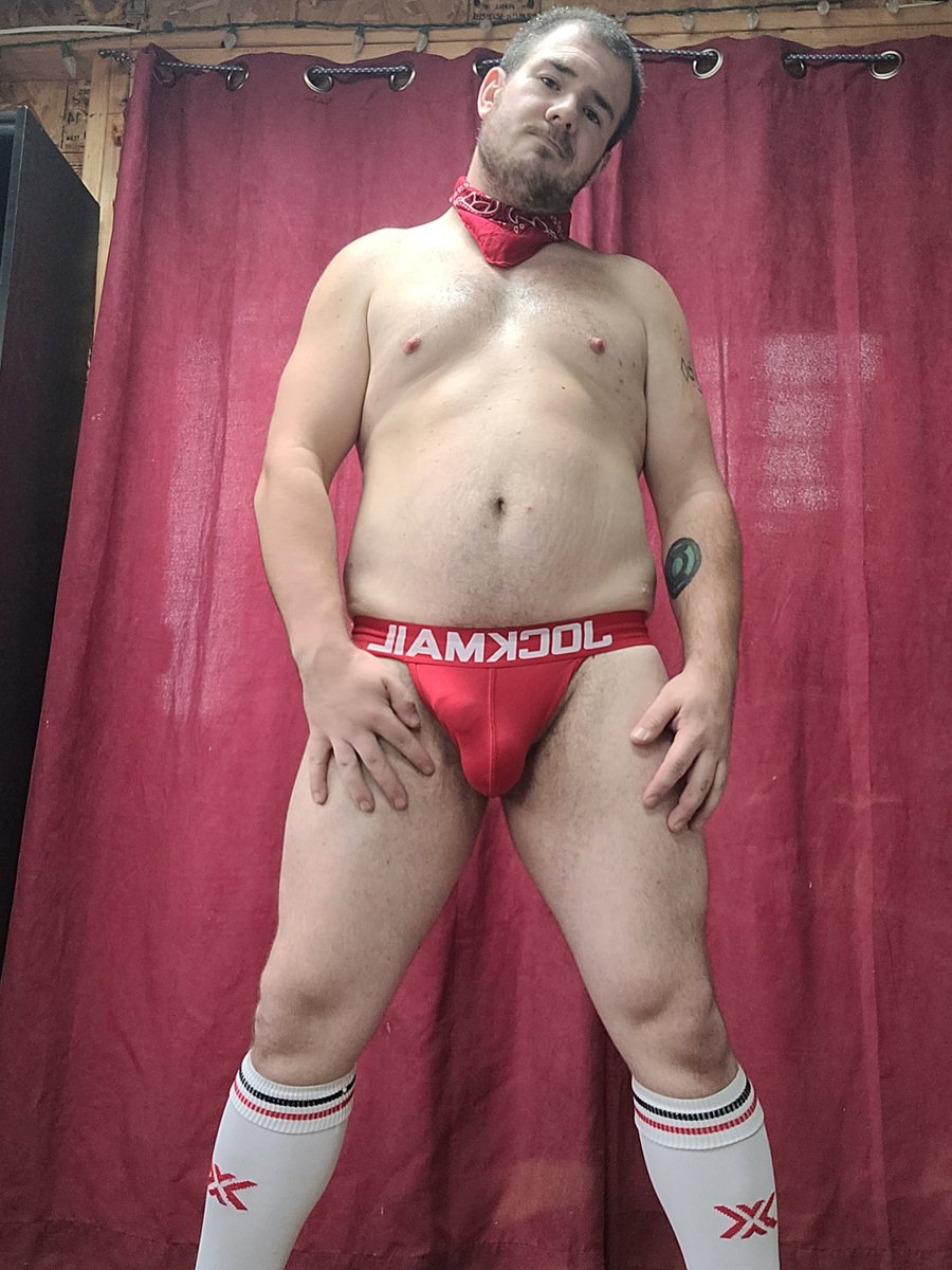 GlazedPork92's tweet photo. Love how my junk looks in this jockstrap #jockstrap #flaggingred #cub #PIG  #gay #vers https://t.co/Upj6w1a5p1
https://t.co/meDFfwE3wa https://t.co/rpNxrLG2xw