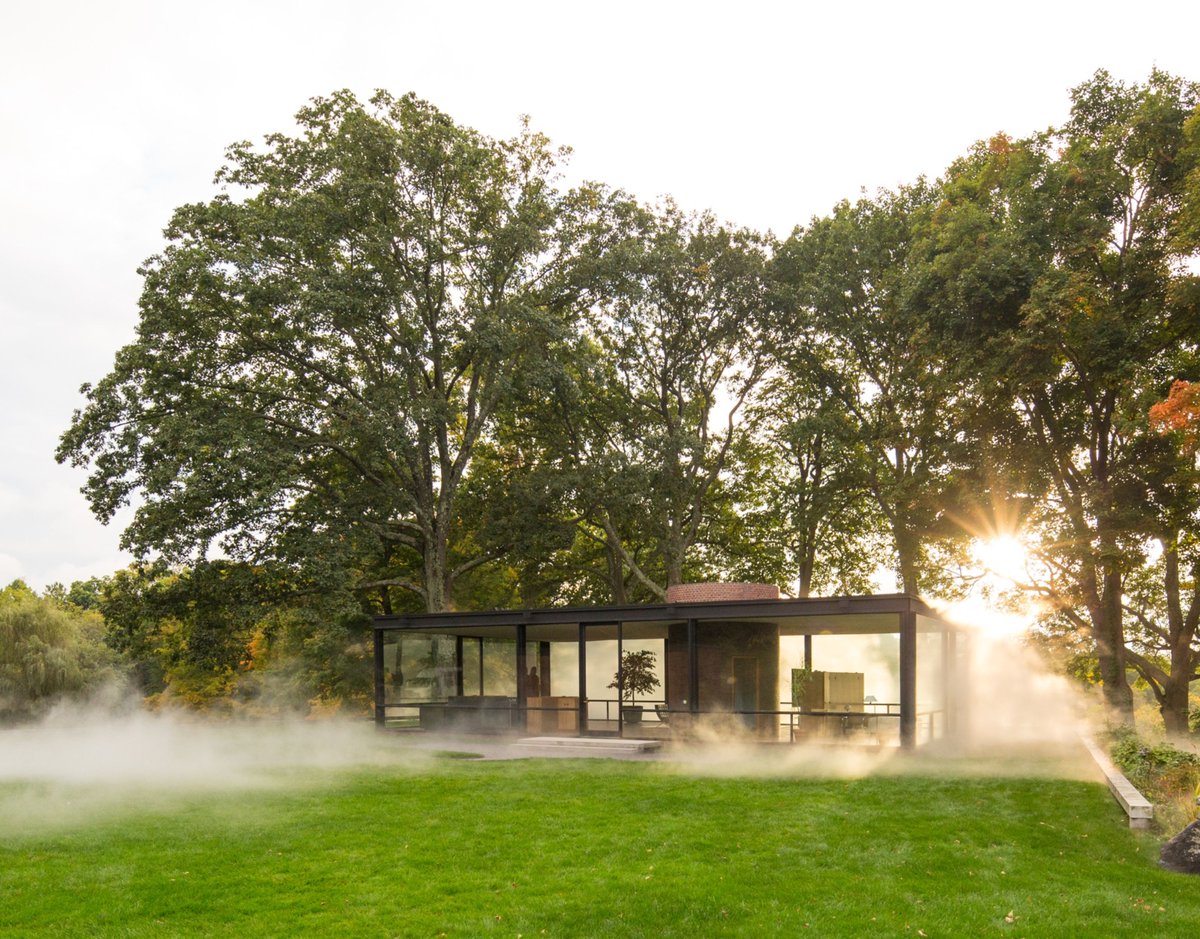 Mist gardens could have a future as a more sustainable and accessible option for keeping hotter cities cool.

#citylabarchive trib.al/Li0dkh8