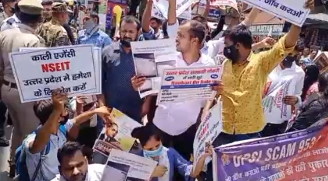 विश्वास नही होता योगी जी के शासनकाल में दरोगा भर्ती में इतने बड़े लेवल की धंधली हो गयी , पर हुई है सब जानते है योगी हमें न्याय दो 🙏🏻🙏🏻🙏🏻 <a href="/myogiadityanath/">Yogi Adityanath</a> #UPSI_NEEDS_CBI_INVESTIGATION
<a href="/Sv18169/">Sonu</a> 
<a href="/kmrvivek14/">VIVEK KUMAR</a> 
<a href="/varungandhi80/">Varun Gandhi</a> 
 <a href="/yadavakhilesh/">Akhilesh Yadav</a> 
<a href="/jayantrld/">Jayant Singh</a> 
<a href="/aajtak/">AajTak</a>