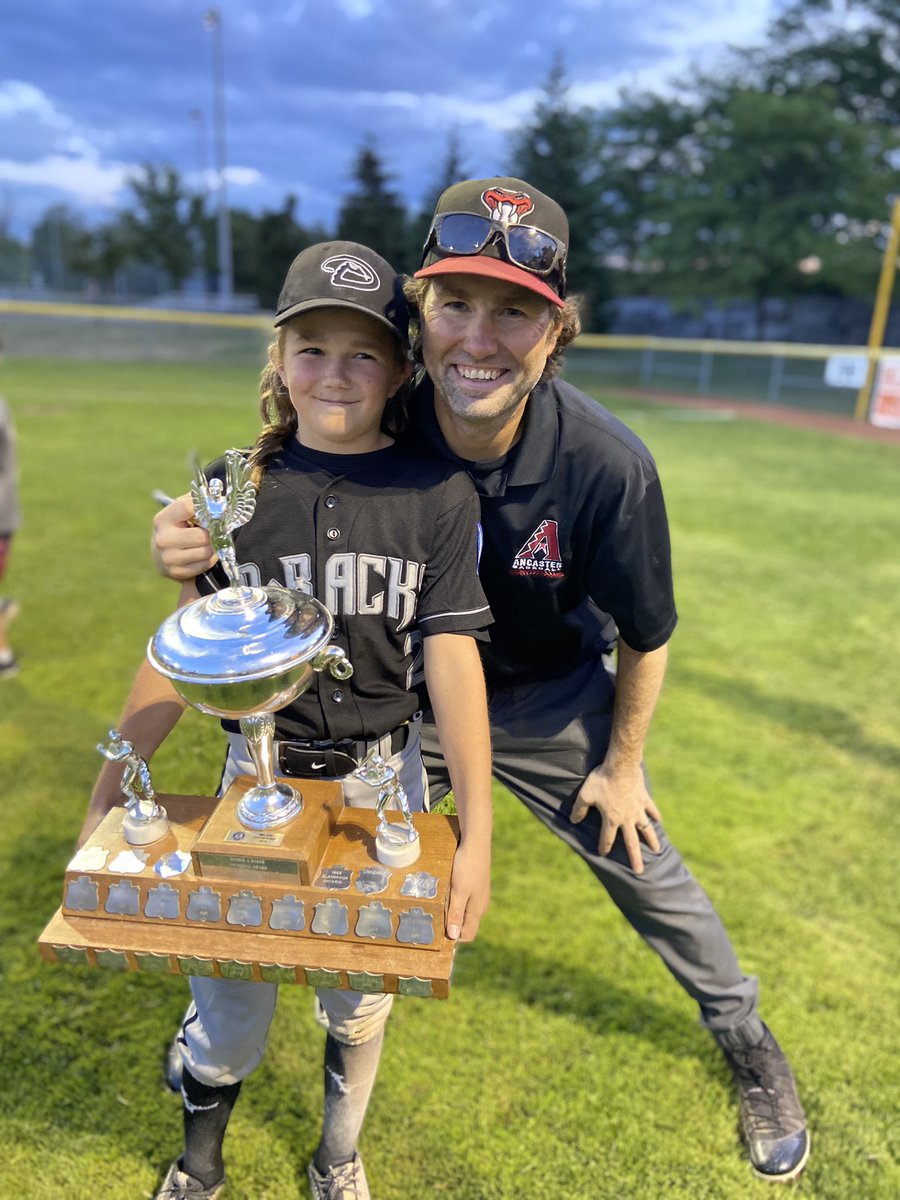 Paula Hall tweet media