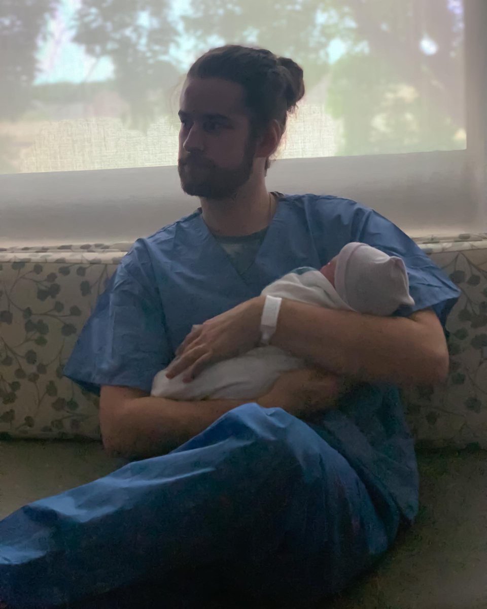 ZebLoveTM's tweet photo. Brynn Rose Love ❤️
7/14/22, 2:23pm
My World. https://t.co/cuJfB9m8Zm