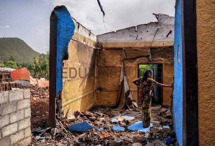 JemalCountess's tweet photo. Visiting an IDP camp in Shewa Robit to document accounts of Ethnic Amhara who survived coordinated, highly organized attacks by the OLA on their homes in Ataye and Jewaha on April 16….2021.  I then moved on to Ataye itself which was utterly destroyed after the April 16 attack. https://t.co/mD4wgstC09
