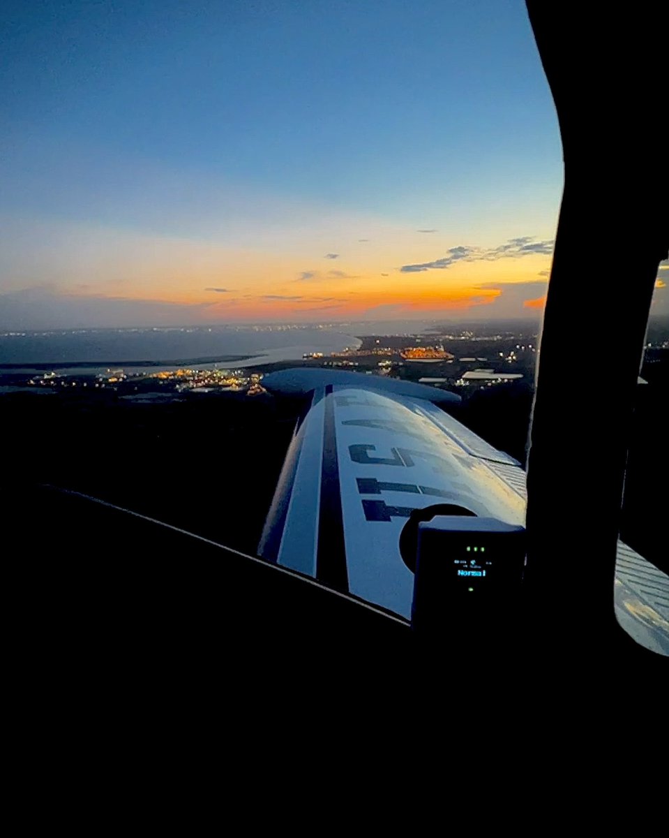 robinstotz's tweet photo. Per my Sentry Plus, this is “normal” 😎 @ForeFlight https://t.co/gGxOckTIdL