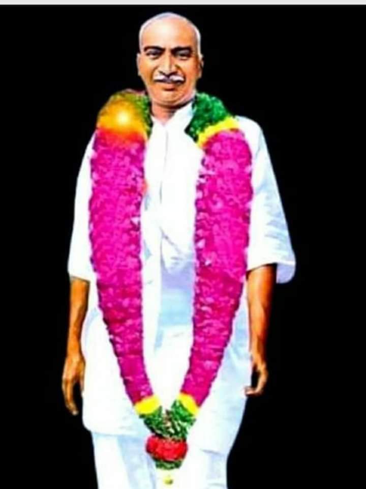 gsenthilkovai's tweet photo. தமிழகத்தின் ஒப்பற்ற தலைவர் ஏழை குழந்தைகள் படித்திட பள்ளிக்கூடங்களையும்,அவர்கள் பசியாற மதிய உணவு திட்டத்தையும், வேலையில்லா திண்டாட்டத்தை ஒழித்திட தொழிற்சாலைகளையும்  நிறுவிய ஒப்பற்ற தலைவர் கர்மவீரர் காமராஜர் பிறந்தநாள் அவரது தியாகத்தை நினைவு கூறுவோம்
G.செந்தில்குமார்.B.A.B.L., https://t.co/7LGFBFHS1T