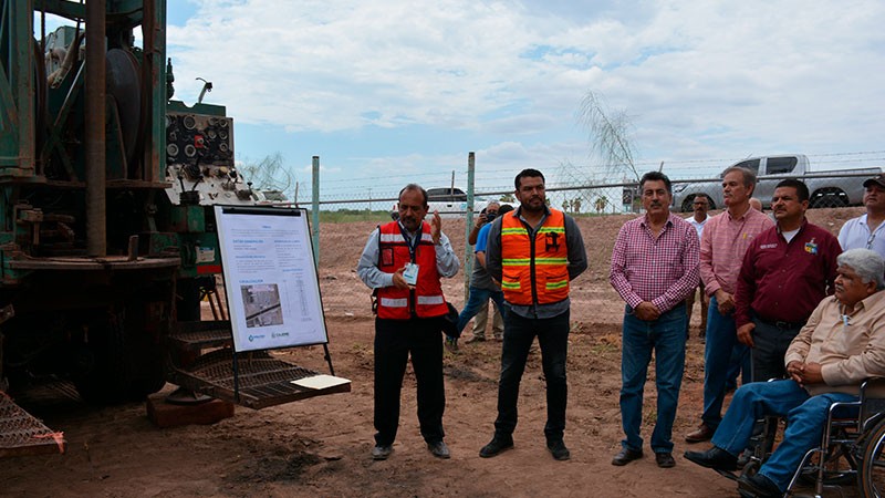 rafarenteria11's tweet photo. Inicia perforación de pozo para agua potable en sector Villa Bonita
https://t.co/BxqbTAE8rE
@Cjavierlamarque @HAytoCajeme @JOAQUINGALAZ10 @JRsalazar78 @OOMAPASdeCajeme @OOMAPASC @PulsoInforma1 @SintesisINFORMA https://t.co/MKs6CFXxai