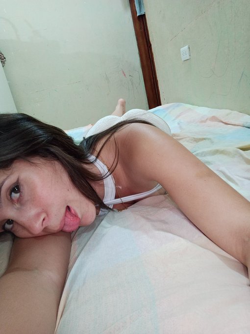 Un Pok&eacute;mon que quiera jugar 😈 https://t.co/jOQCriS0bH