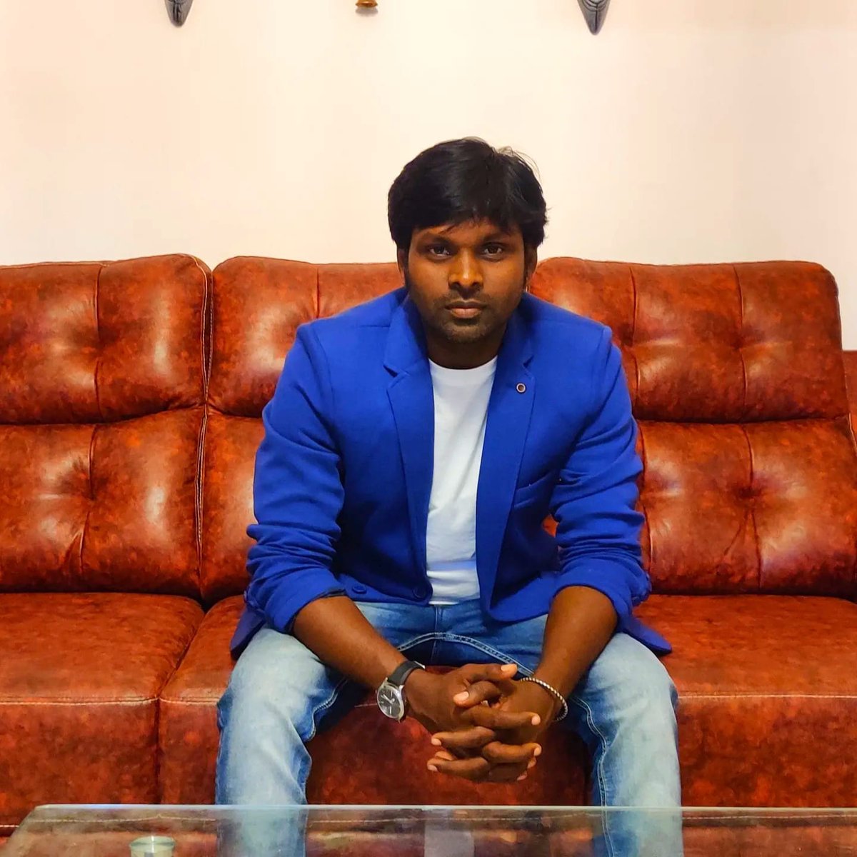 SirappaSeivom's tweet photo. Happy Morning #sirappaseivom #aluchatiyam #actorraja #rajaactor #love https://t.co/Tnj4naHKl8