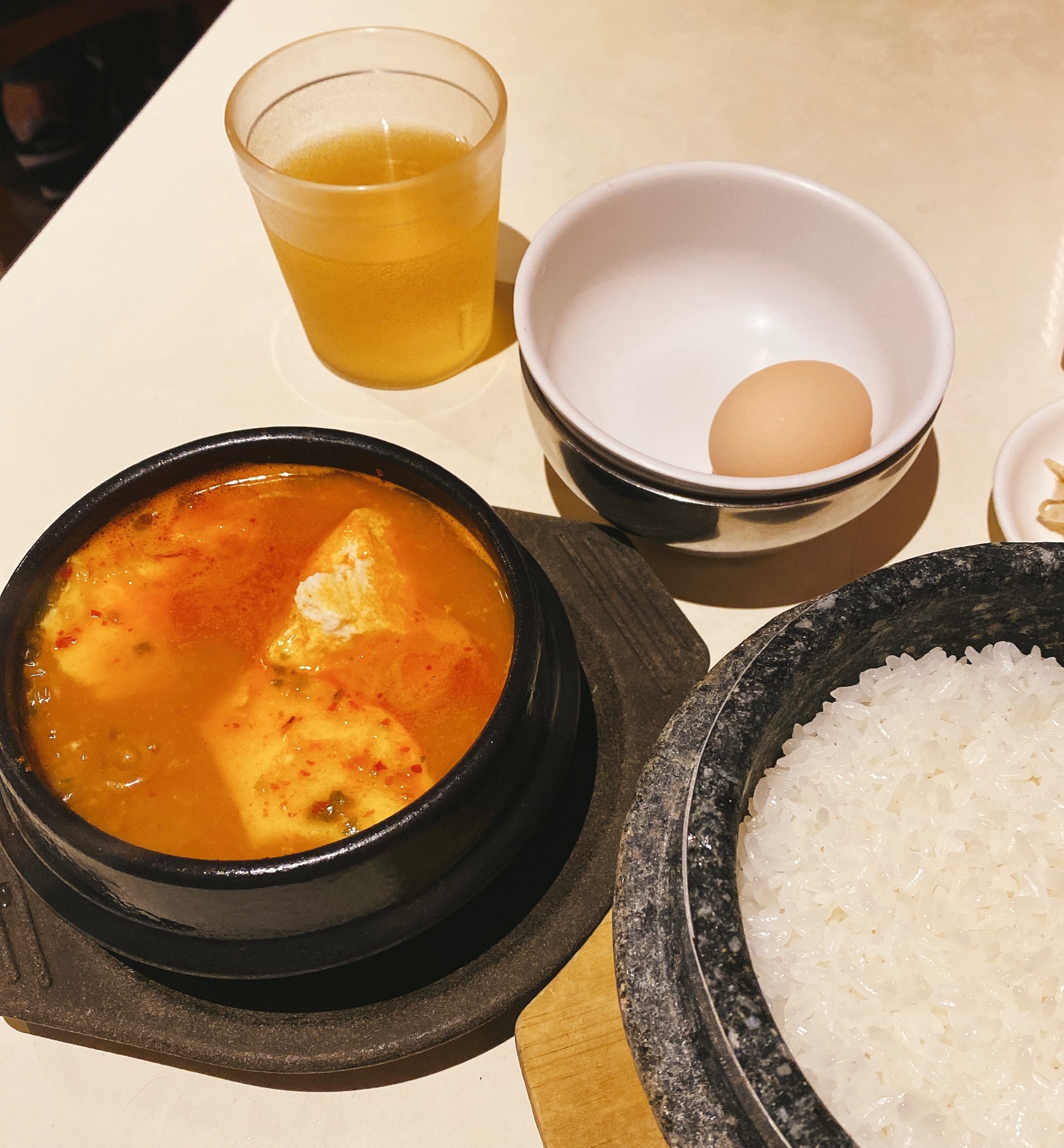 らーじぷーたー チャメ 恵比寿店 あさりスンドゥブ あさりは初めて頼みました 貝出汁が効いて美味しいです もっと辛くしても美味しそう 恵比寿ランチ T Co Nyjhkadib5 Twitter
