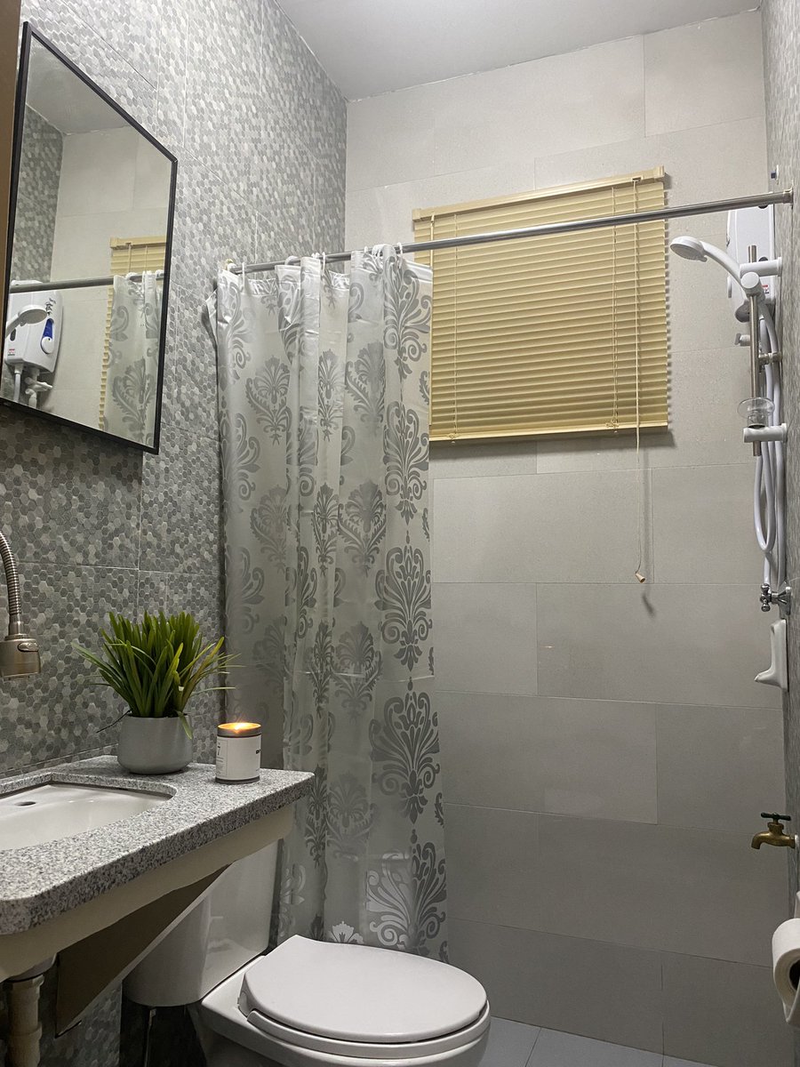 BarakoMiguel's tweet photo. I am now ready to entertain clients in my new place. I have a full size bed and hot/cold shower. It is clean, sanitized and smells good. Location is secured and discreet. Book your appointments now :) 

#pampangamasahista #alterclark #alterdau #alterpampanga #alterangeles https://t.co/2ml65jNwDb