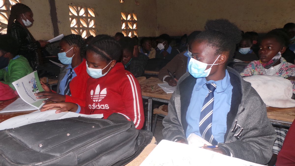 change_eagles's tweet photo. My goals and peer pressure sessions (Goal Project). 

14th July, 2022.

Today's interactions with the girls was around the good and bad effects of peer pressure and how they can achieve their personal goals. 

NOWSPAR + EAGLES OF CHANGE. 

#School: Cobet Community School-Lusaka. https://t.co/fxObSHBPVw