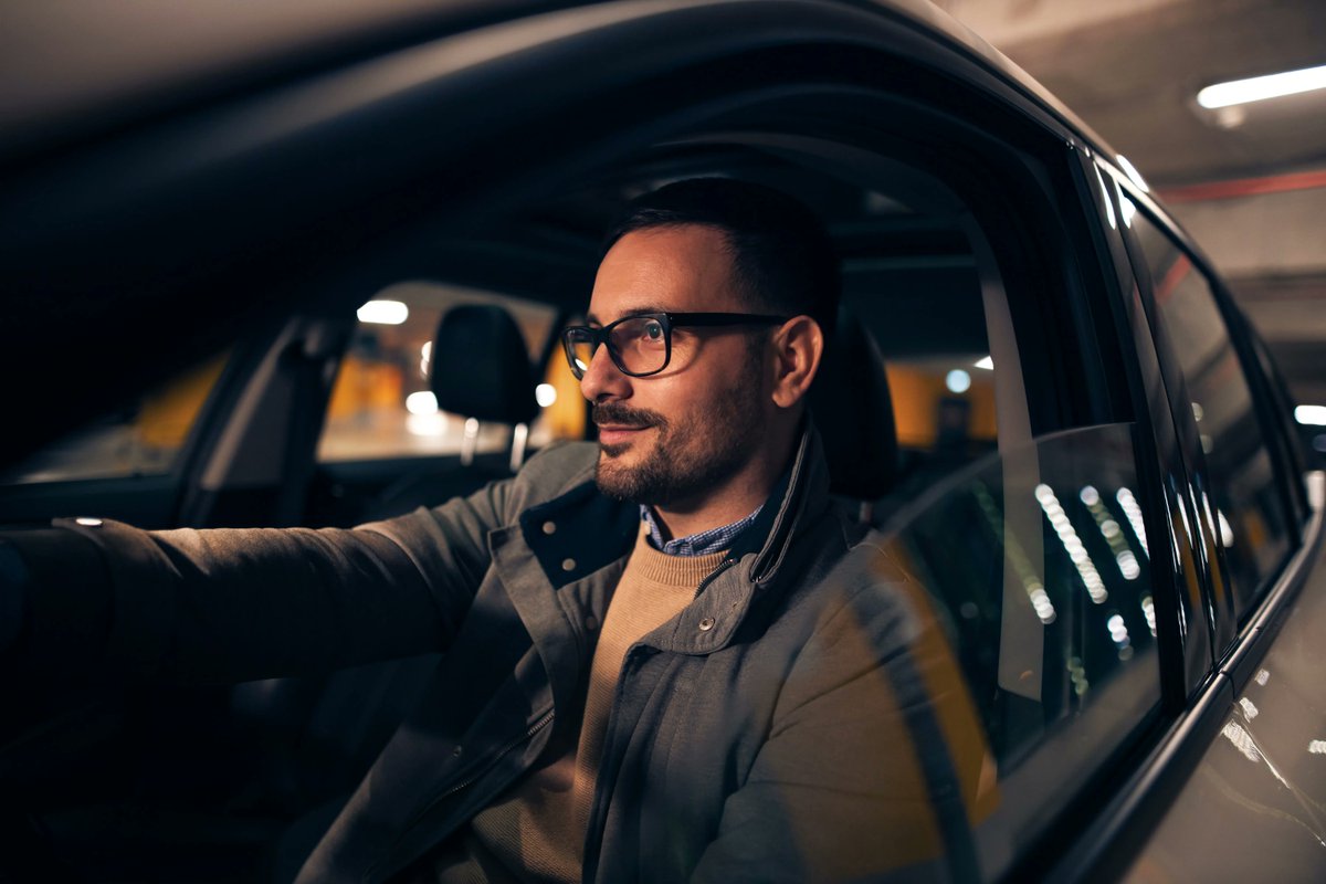 guide2menshlth's tweet photo. Listen to Mi Ae Lipe and Dr. Pelman discuss safe driving on the latest podcast on Original Guide To Men's Health: https://t.co/fBlWq3LDiW

"..men consistently take more risks behind the wheel: They speed more, drink more, and engage in competitive behavior more.."

#menshealth https://t.co/ZrGT6UeuAA