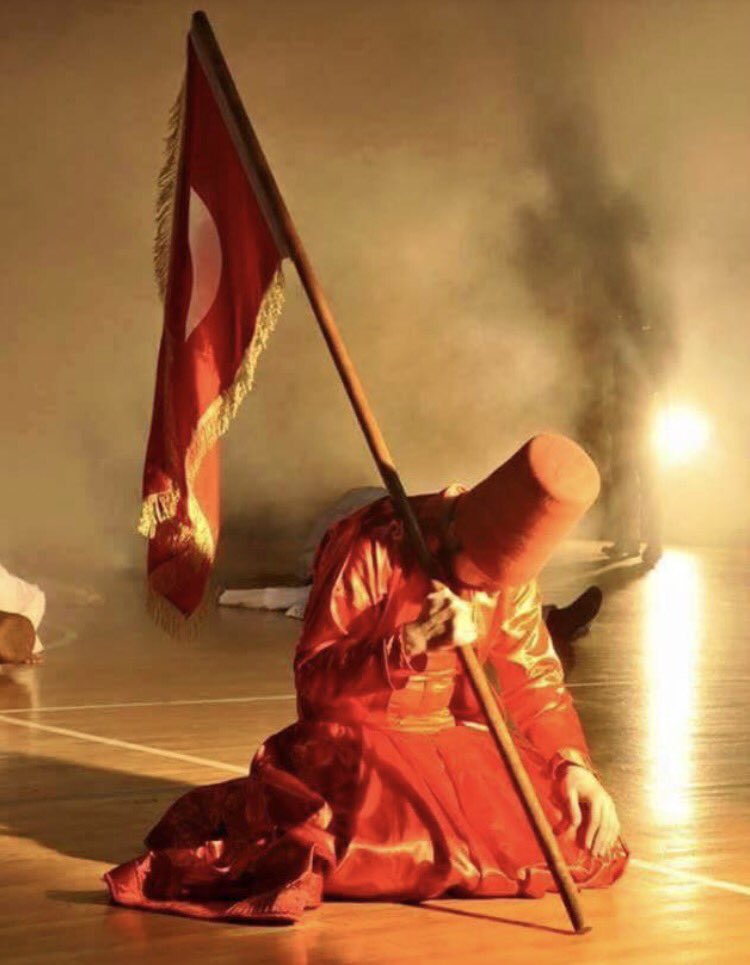 Bir müminin en kıymetli seccadesi vatan toprağıdır #15Temmuz bu yüzden bir kıyamdır!!