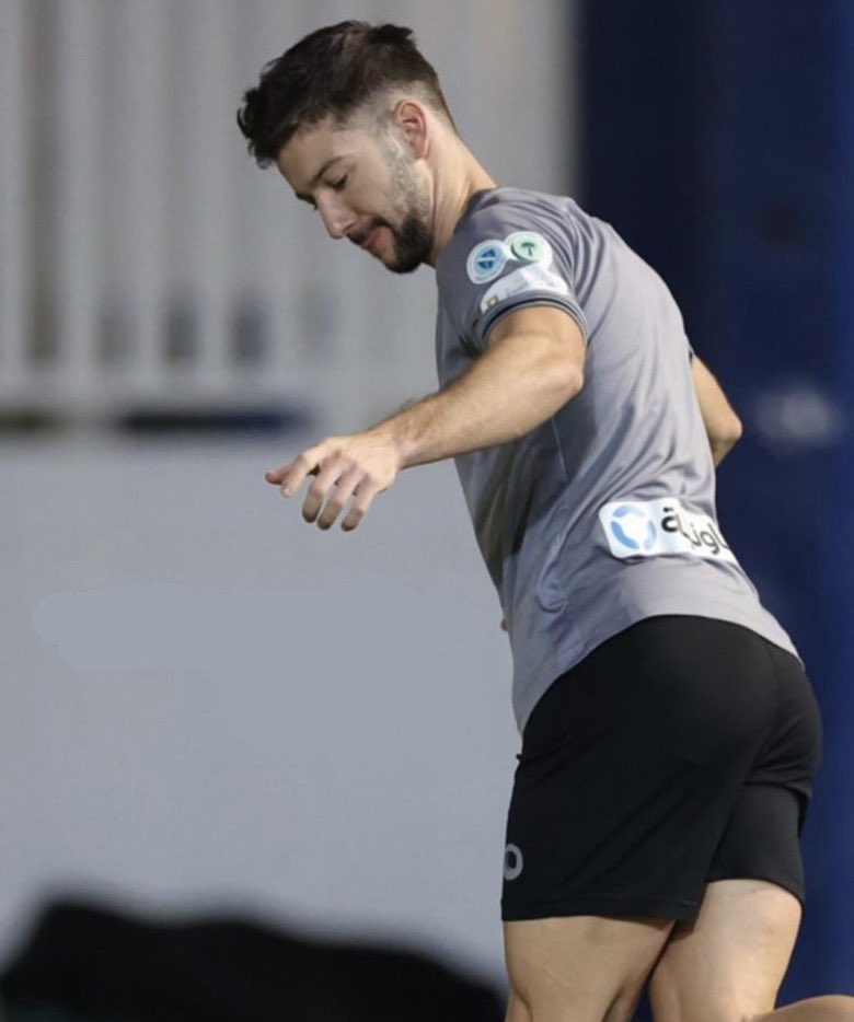 riewwl's tweet photo. فييتو 😋😋👅👅🍑🍑

Luciano Vietto https://t.co/iwI4K4Z3Yt