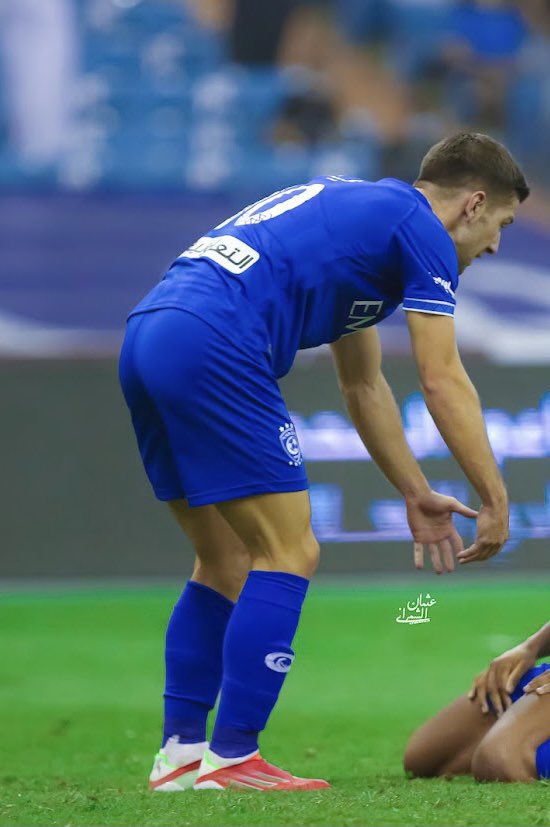 riewwl's tweet photo. فييتو 😋😋👅👅🍑🍑

Luciano Vietto https://t.co/iwI4K4Z3Yt