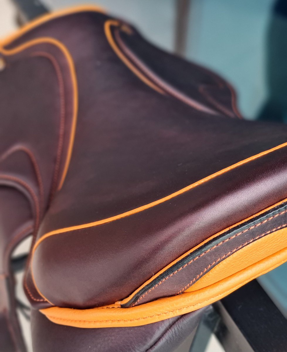 Anitasande00's tweet image. #Revolucion  #AsAddle #monoflap 
#biggerblock #undertheflap.
#looks #amazing #ifyouneed #bigg #BLOCKS #uae #mydubai #design
anitasande.ae  #tryit