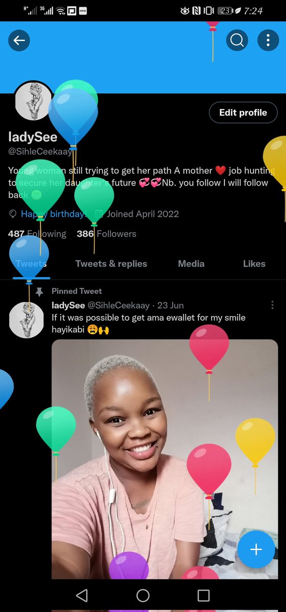 ladySee tweet media