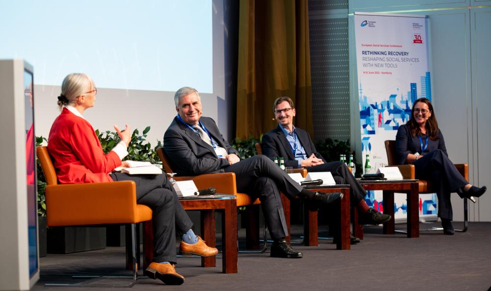ESNsocial's tweet photo. #SocialServices across Europe share a common challenge – recruiting and sustaining their workforce to meet rising demands for #SocialCare and support.
How to make the sector more attractive was one of the key discussions during #ESSC2022
👉 Read more: https://t.co/zhmxW0yEbK https://t.co/ojbjw9pLlO