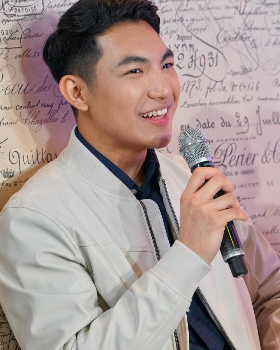 iLoveDarren_24's tweet photo. Napakagwapo naman!! 😍😍😍
#LABDarrenACBlogCon
@Espanto2001 #DarrenEspanto
LABloggersCon WithDARREN https://t.co/kznKqMrM08