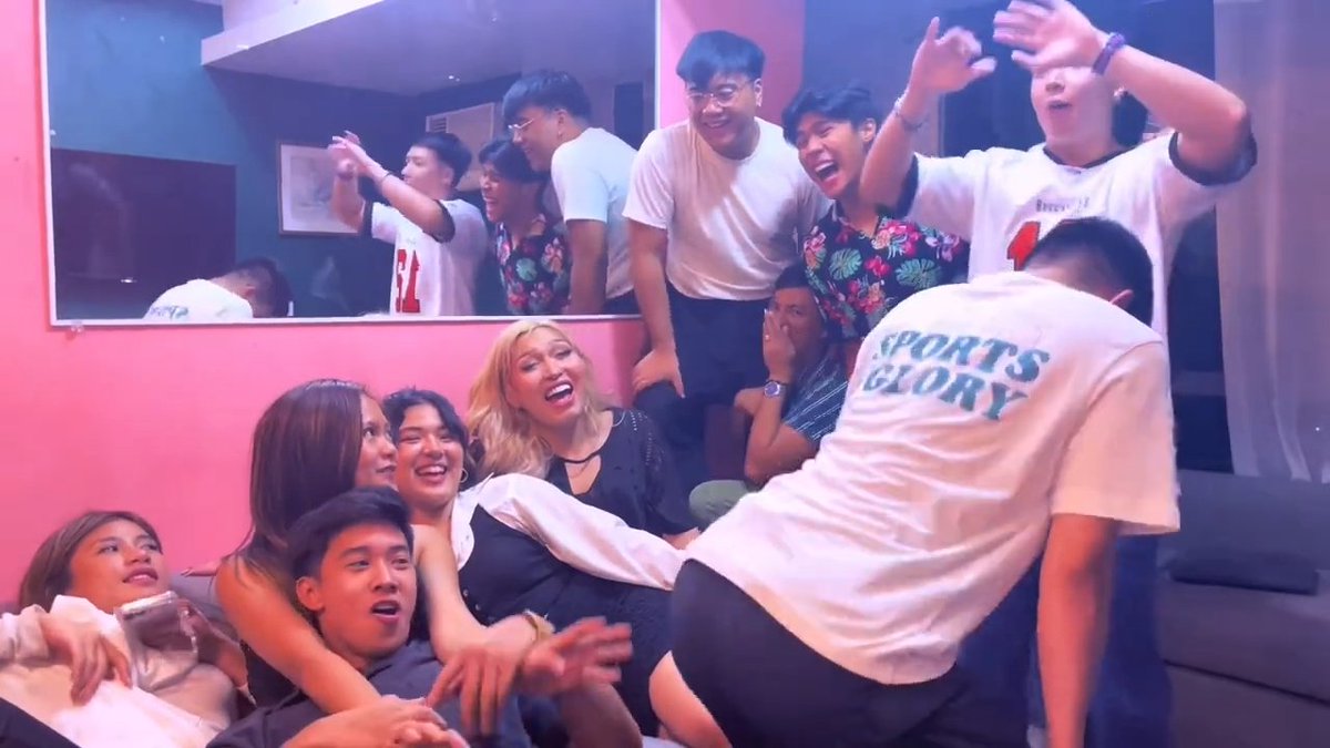 qrettyraf's tweet photo. Check kuya Jaye's first yt video
:https://t.co/1HwDZWdcO2
#pbbadults https://t.co/Us9LhmuGLQ