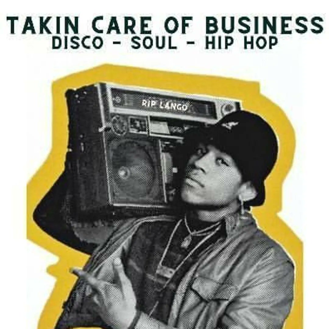 TheVictoria's tweet photo. It's Finally Friday,
Join us from 4pm with a great selection of local Craft cans and Real ales, 2 for Β£10 Happy our and our Resident DJ's in from 9pm till late!
#birmingham #brum #bham #birminghamlife #birminghamupdates #iluvbrum #birminghamnightlife https://t.co/GeblS2fPc1