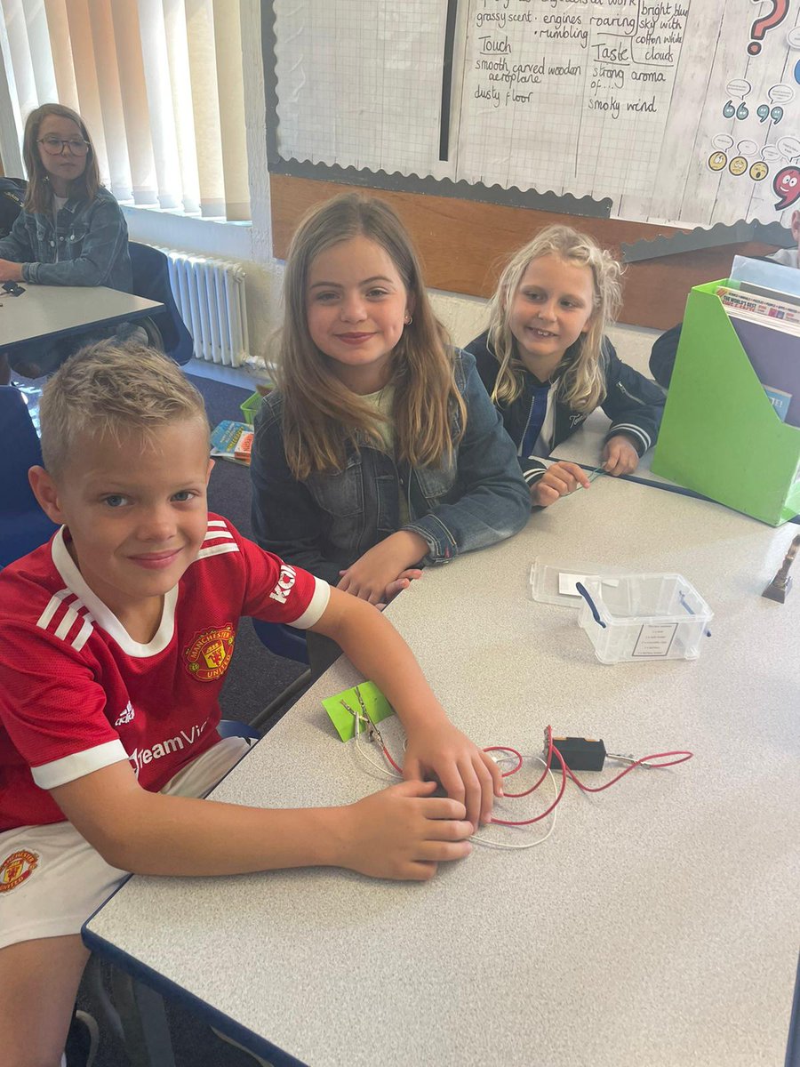 NethertonJI's tweet photo. Super Science in Year 3/4 this morning! Children were given the task of finding appropriate materials to make a switch. #nethertonscience #ks2electricity https://t.co/aAf6PFA0pF