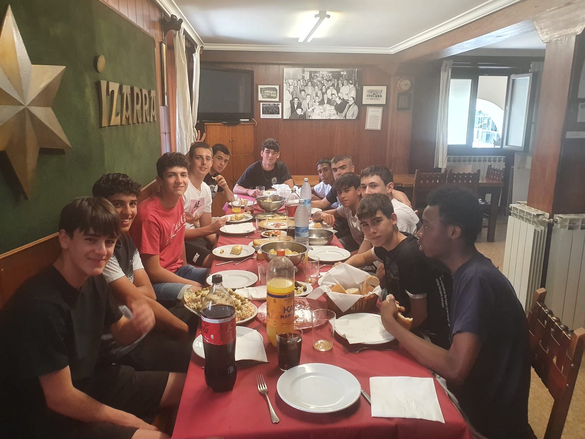 Eibar Saskibaloia tweet media