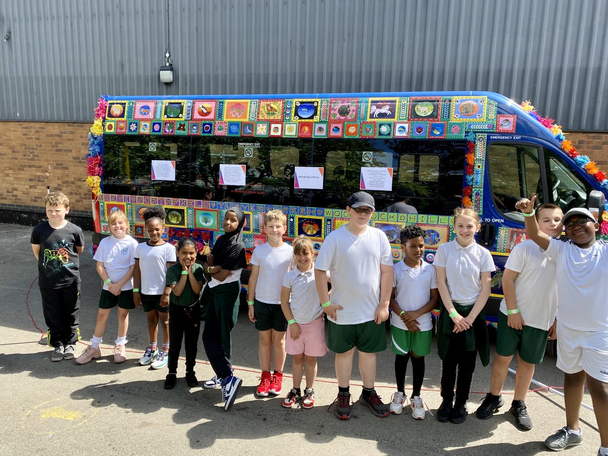 KitwellSchool's tweet photo. Colmers Commonwealth fun! https://t.co/0CTsKvPjpI