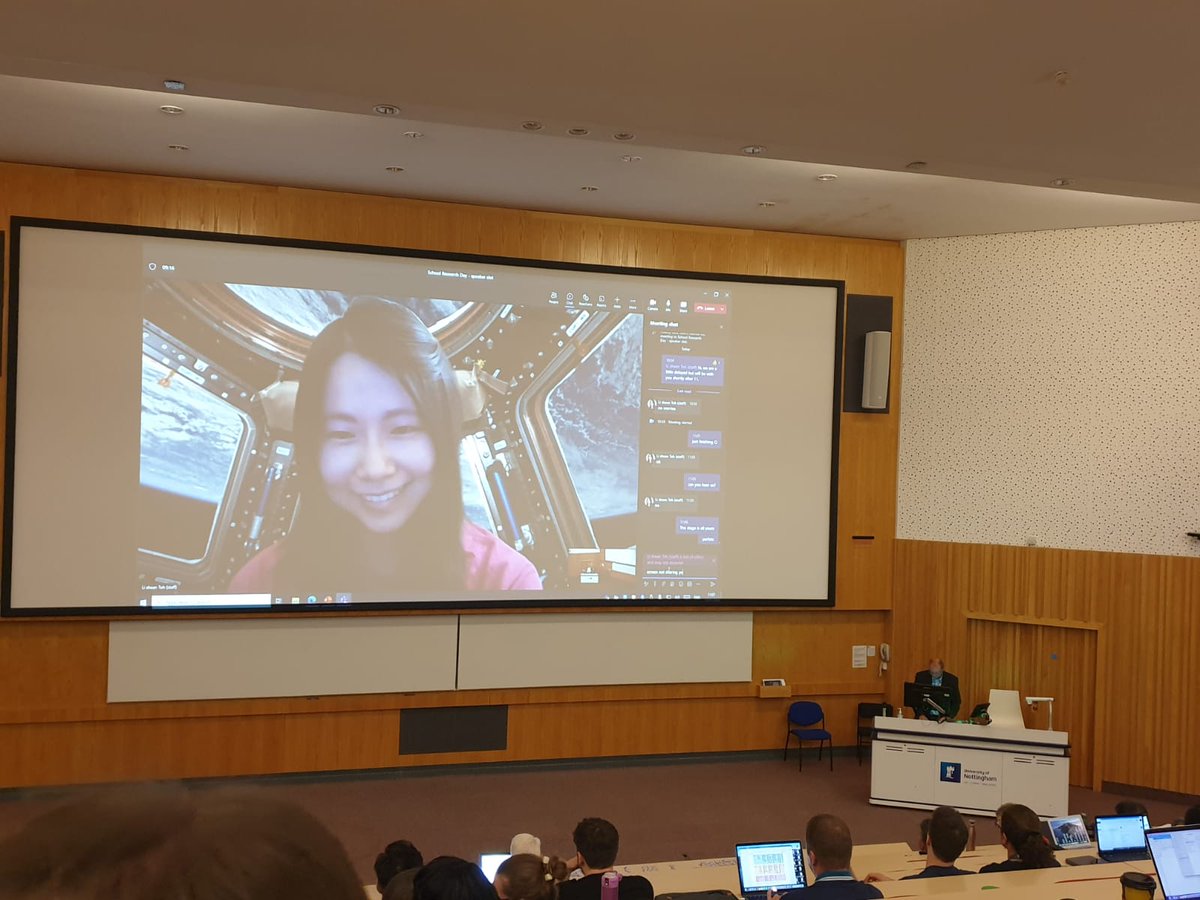 LiSheanToh's tweet photo. Appreciate the opportunity to represent @UoNPPP with my @astropharmacy research during the school research event. Thanks to my teammates @Clairewynn @LukeSawyers96 @philmw and Thanks @matthew_boyd for your leadership at the division!
 #pharmacists #medicinesmanagement #space https://t.co/qaPyvVeGDw