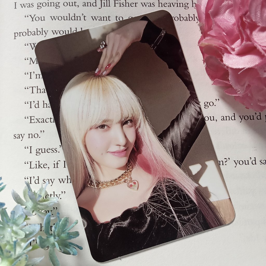 fukuocart's tweet photo. ୨♡୧  wts lfb ive liz jewel case pc ph

  # rcbyt https://t.co/bSKqPxyRfd

      in good condi
      5 days dop
      flash, jnt, sco
      mop thru gcash only!
      willing to send pics and vids

   ₱280, ₱250 if payo. https://t.co/liqGC4OqqO