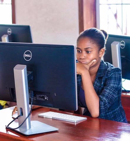 artistsforpeace's tweet photo. It's World Youth Skills Day! Created by the @unitednations to share the importance of the youth learning skills for employment &amp; entrepreneurship. 🙌

This is at the core of #APJ's mission; supporting access to education that leads to work &amp; a sustainable future for Haitians!!❤️ https://t.co/KviXKCwgtG