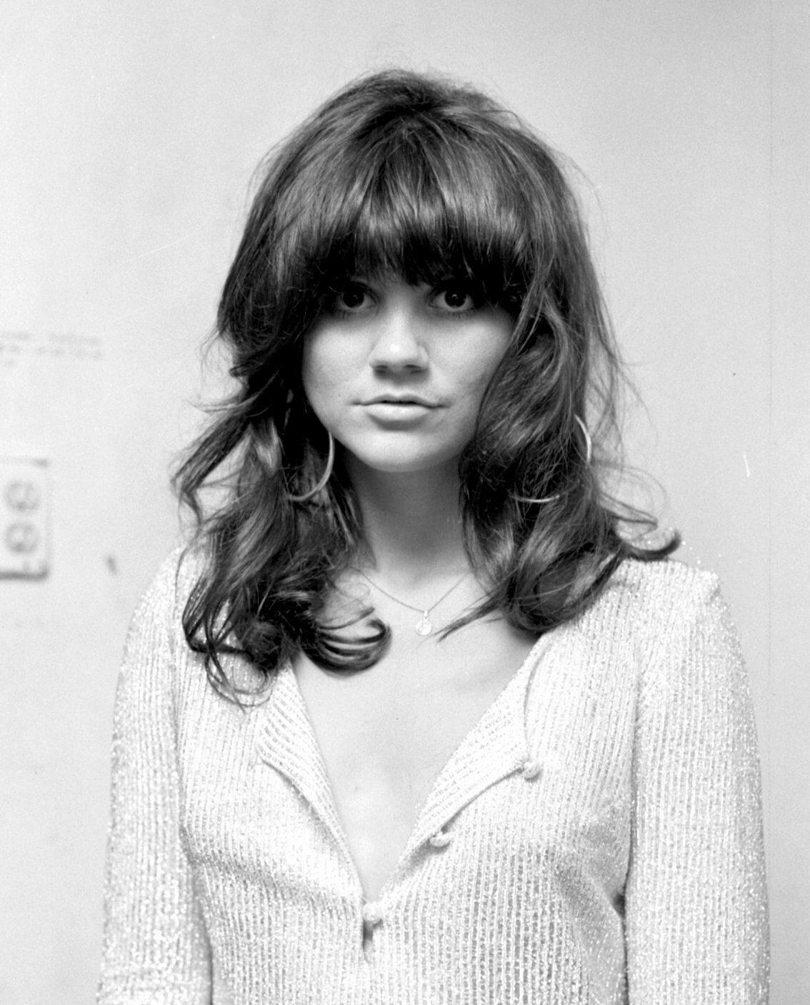  July 15, 1946. Happy 76th Birthday to Linda Ronstadt. One of my music goddesses who I\ve loved for 50+ years. 