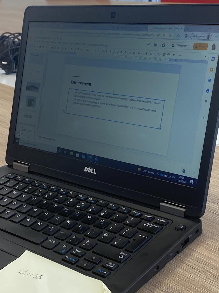 Ms Steele tweet media