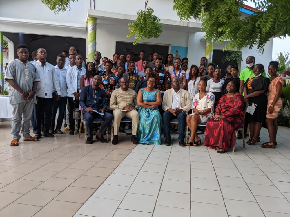 Interact9104's tweet photo. Interact Club of Lome Zenith's meeting last week. 
Rencontre Interact Club de Lomé Zénith la semaine dernière.
#empoweringtheyouth #interactdistrict9102 https://t.co/wU8dT1sYp4