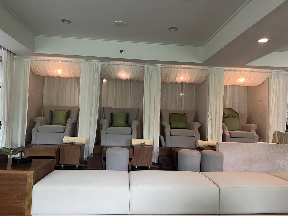 AlodiaOils's tweet image. Nice set up for Foot massage.
#alodia #spaproducts #spasignatures