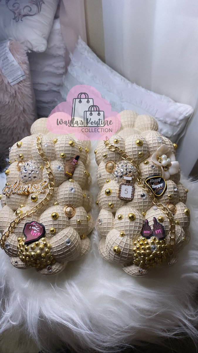 waylaskouture's tweet photo. 😍 https://t.co/NxILtb3U3C