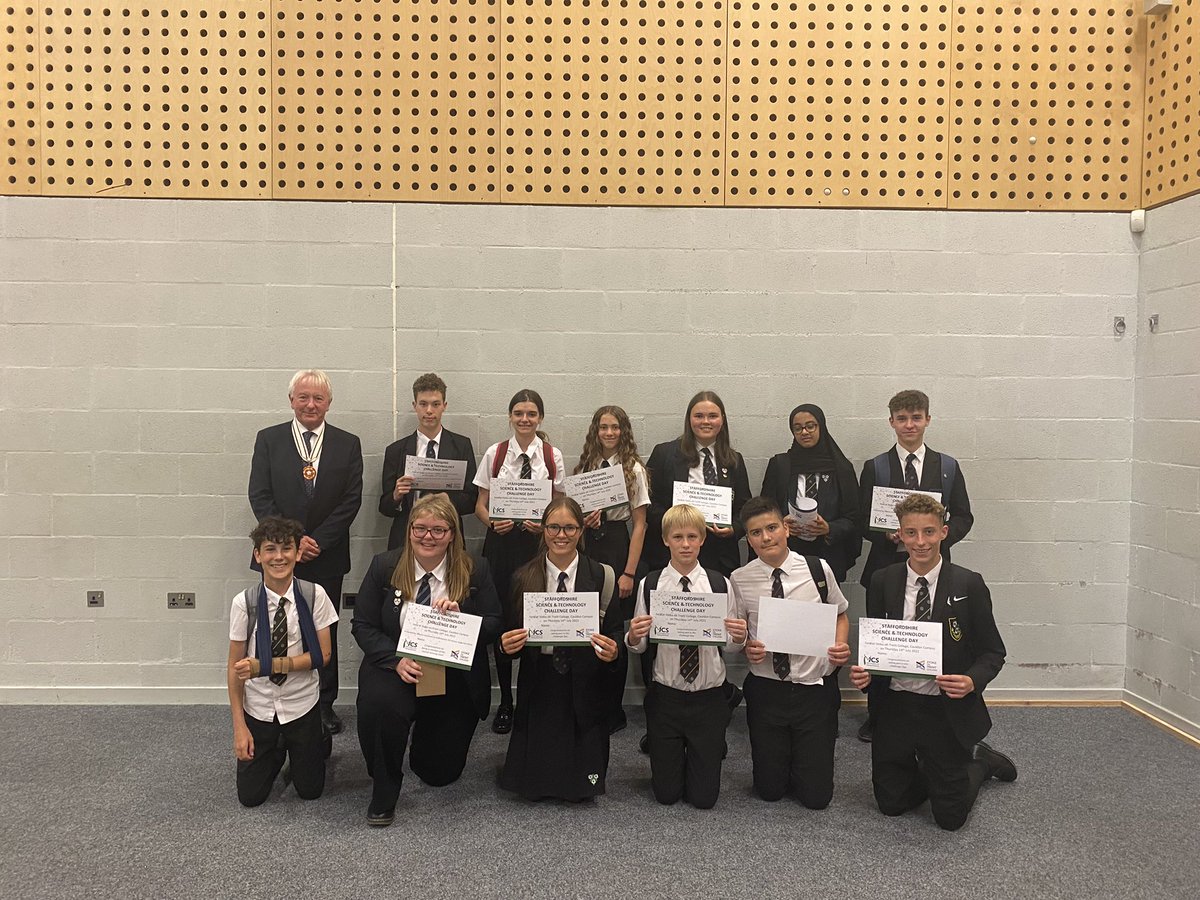 MrWilliamsSc1's tweet photo. Well done to @johntaylorhigh year 9 students who took part in the Staffordshire Science &amp; Technology Challenge day yesterday. Congratulations to the winning team who will now be entered into the National Challenge day #JTHS #personalexcellence https://t.co/GkZovLcGo7